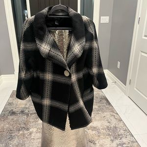 Focus 2000 shorty cute plaid jacket size large
